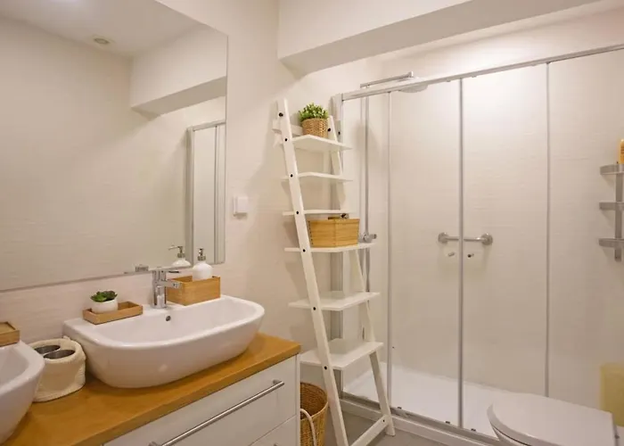 Magnificent 1 Bedroom With Views Over The Ocean Apartamento Costa da Caparica